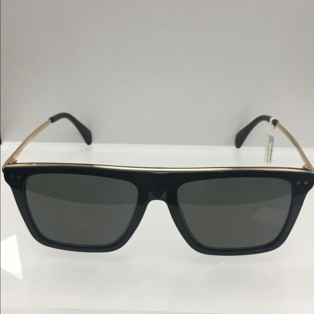 Sun glasses